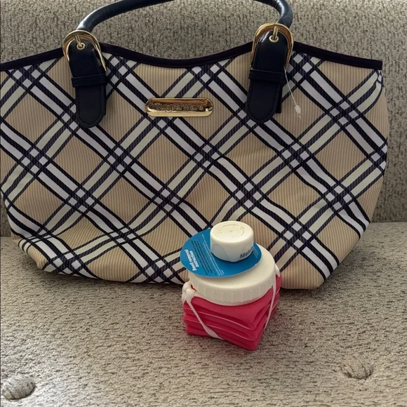 Tupperware Lunch Tote Bag - Picture 9 of 10